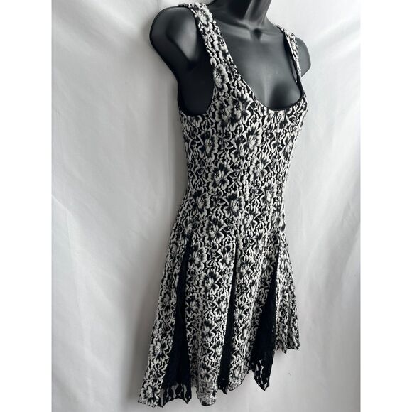a'reve Romantic Lace Insert Floral Mini Dress Black White Size S Retro A Line - Picture 3 of 12